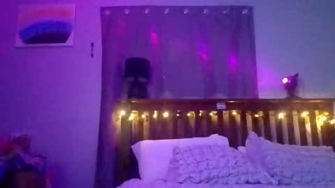 Snapshot of timbowwow chatting on December 2025 06:16:01 PM timbowwow online show from December 2025 06:16:01 PM