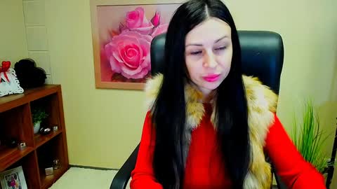 Luisa online show from December 2024 12:34:02 PM