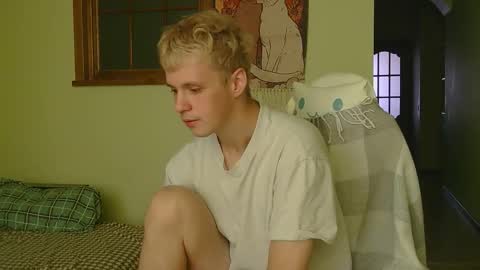 Snapshot of timkinky chatting on October 2025 07:41:01 AM Tim WhiteS online show from October 2025 07:41:01 AM