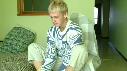 Snapshot of timkinky chatting on October 2025 09:45:01 AM Tim WhiteS online show from October 2025 09:45:01 AM