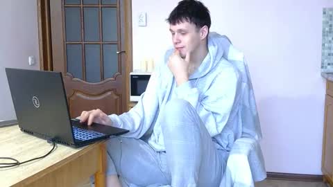 Snapshot of timkinky chatting on November 2025 07:41:02 AM Tim WhiteS online show from November 2025 07:41:02 AM