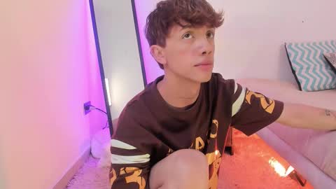 Timothy 21 years old online show from October 2025 08:31:01 PM