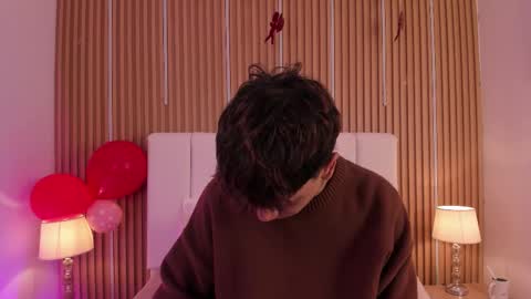 Timothy 21 years old online show from February 2026 08:49:02 PM