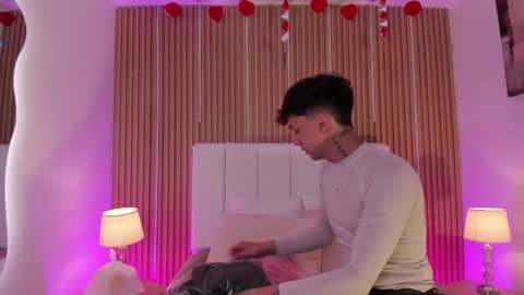 Timothy 21 years old online show from February 2026 07:59:02 PM