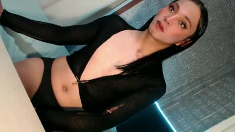 Snapshot of tina_allure chatting on July 2026 07:13:01 AM Tina online show from July 2026 07:13:01 AM