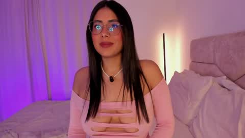 tina_olsen07 online show from April 2026 09:53:01 PM