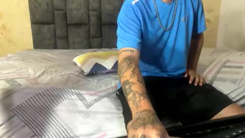 Snapshot of tina_russo chatting on May 2026 10:09:01 AM tina_russo online show from May 2026 10:09:01 AM