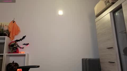 Snapshot of tinaangelll chatting on October 2025 05:44:02 PM Tina Angel online show from October 2025 05:44:02 PM