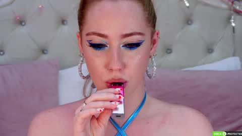 Tina online show from February 2025 01:17:02 PM