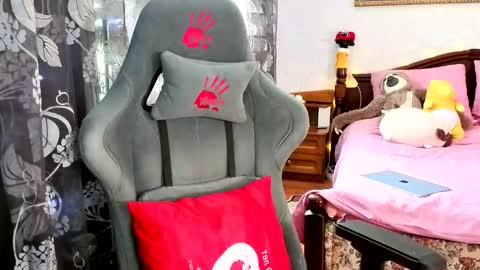 Tina online show from February 2026 06:19:02 AM