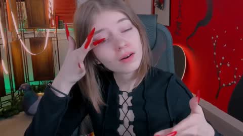 Tina Davil online show from January 2025 01:13:01 PM