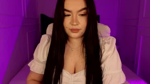 hi im curvy babyface girlie Tina online show from March 2026 10:42:02 AM