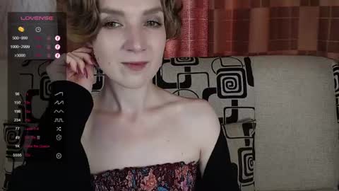 Snapshot of tinawincee chatting on July 2026 06:28:01 AM Tina online show from July 2026 06:28:01 AM