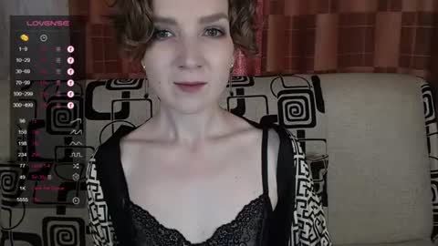 Snapshot of tinawincee chatting on July 2026 05:09:02 AM Tina online show from July 2026 05:09:02 AM