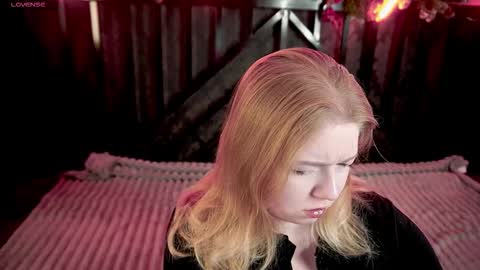 TinkerrBelll online show from January 2026 08:14:02 PM