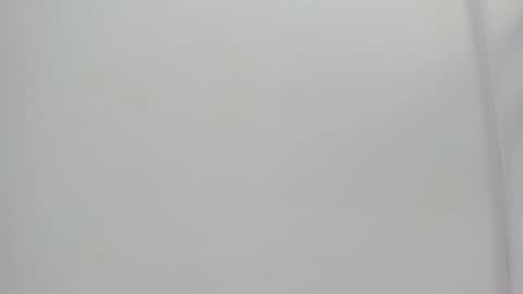 Tinni Rosse  online show from November 2025 12:19:02 PM