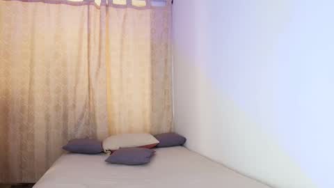 TINNY AND CANDY online show from February 2026 05:33:01 PM