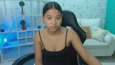 tinny  online show from March 2026 12:32:01 PM