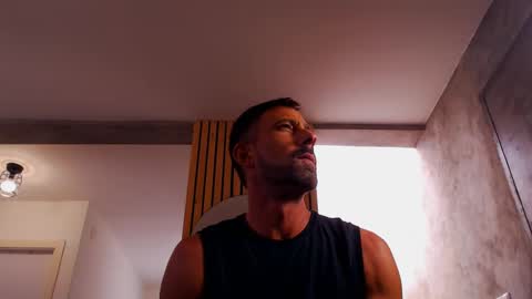 Snapshot of tinoclandestino chatting on January 2025 09:51:02 AM tinoclandestino online show from January 2025 09:51:02 AM