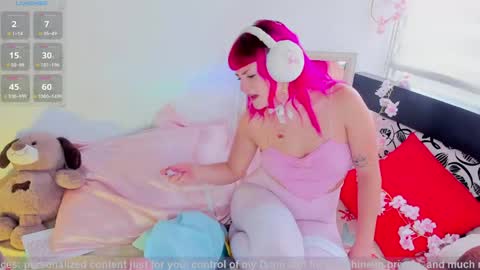 Snapshot of tiny__emmy_ chatting on June 2026 07:29:01 PM Emmy M online show from June 2026 07:29:01 PM