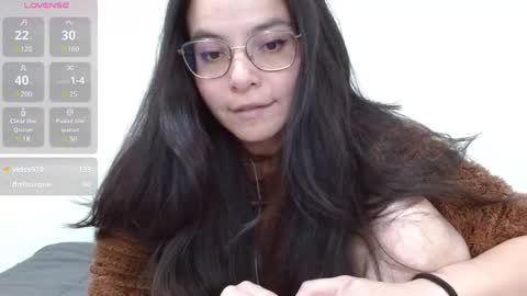 Tiny Caroline online show from December 2024 06:01:01 AM