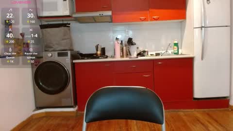 Tiny Caroline online show from February 2025 09:35:02 PM