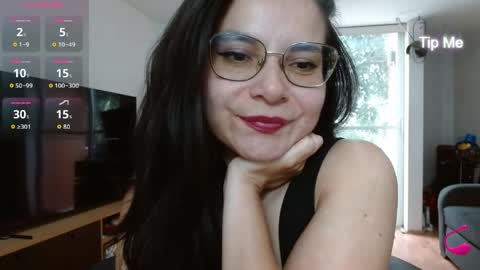 Tiny Caroline online show from April 2026 08:53:02 PM