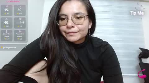 Tiny Caroline online show from July 2026 04:16:01 AM