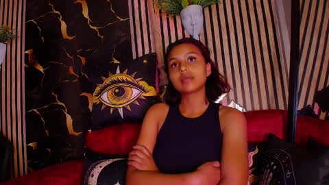 Tiny  online show from April 2026 04:34:01 AM