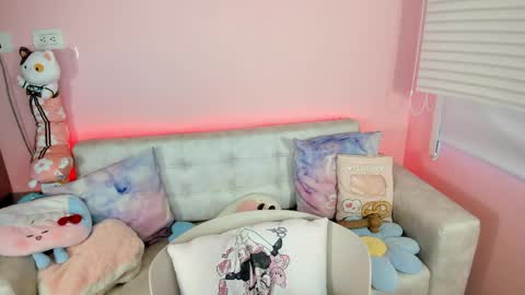 Snapshot of tiny_cora chatting on May 2026 04:39:01 PM tiny_cora online show from May 2026 04:39:01 PM