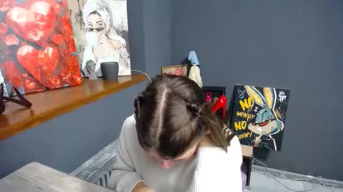 Gloria online show from October 2025 06:03:01 AM