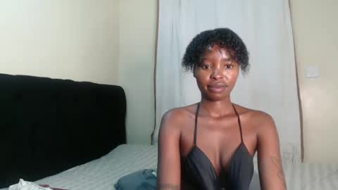 tiny_spoiler online show from December 2024 03:32:02 PM