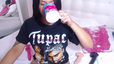 tiny_whore18 online show from February 2025 06:49:02 PM