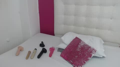 tiny_whore18 online show from March 2025 05:38:02 AM