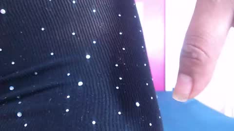 tiny_whore18 online show from December 2025 06:47:02 PM