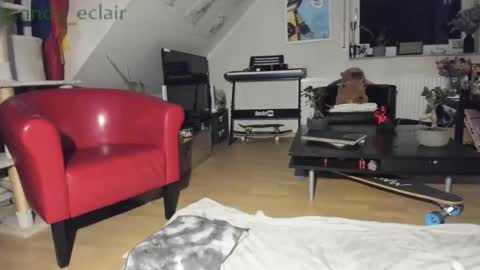 Snapshot of tiny_williams chatting on September 2025 03:34:01 AM Tiny online show from September 2025 03:34:01 AM