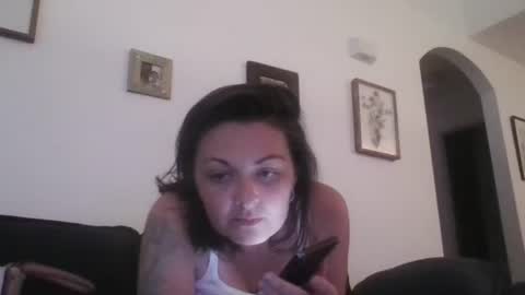 Snapshot of tinyassbossymilf chatting on February 2026 11:23:02 PM tinyassbossymilf online show from February 2026 11:23:02 PM