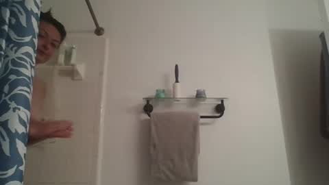 Snapshot of tinyassbossymilf chatting on February 2026 01:29:02 PM tinyassbossymilf online show from February 2026 01:29:02 PM