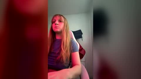 Snapshot of tinyblondebarbie chatting on June 2026 11:07:01 AM tinyblondebarbie online show from June 2026 11:07:01 AM