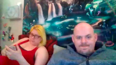 Snapshot of tipthekittenxo chatting on February 2026 12:14:02 AM tipthekittenxo online show from February 2026 12:14:02 AM