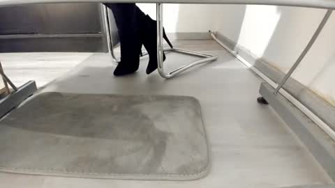 Anna online show from January 2025 05:44:01 PM