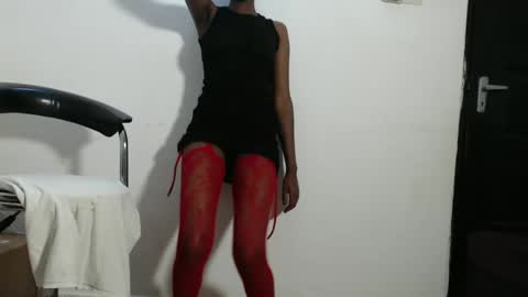 Snapshot of tisha_amore chatting on February 2025 10:37:02 PM Amore online show from February 2025 10:37:02 PM