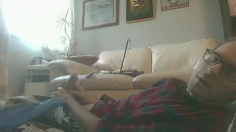 titlovercums online show from December 2025 01:40:01 PM