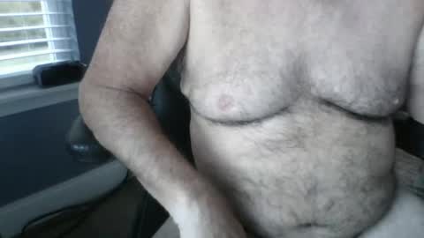 titman98 online show from October 2025 11:55:01 AM