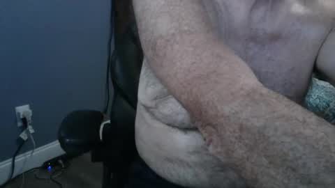 titman98 online show from December 2025 01:05:02 PM