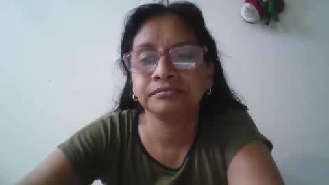 Ester online show from January 2026 12:07:02 PM