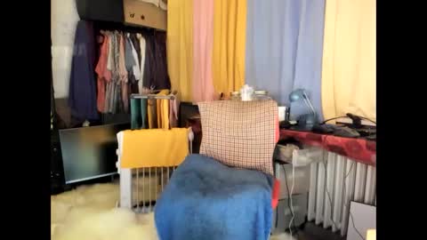 liebe es mich nackt vor der cam zu zeigen online show from December 2025 09:47:02 AM