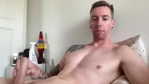 Snapshot of tjblizzard94 chatting on January 2026 10:13:02 PM FitAus94 online show from January 2026 10:13:02 PM