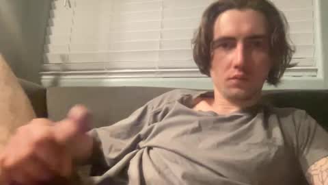 Snapshot of tlayne410 chatting on February 2025 04:37:01 AM tlayne410 online show from February 2025 04:37:01 AM