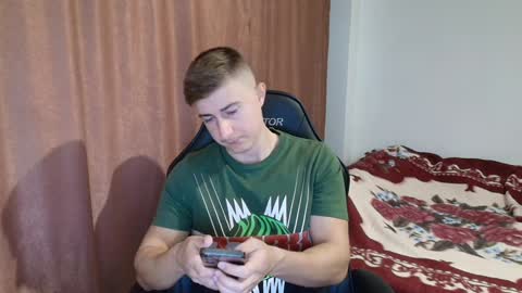 todhorny987 online show from December 2024 08:15:01 AM